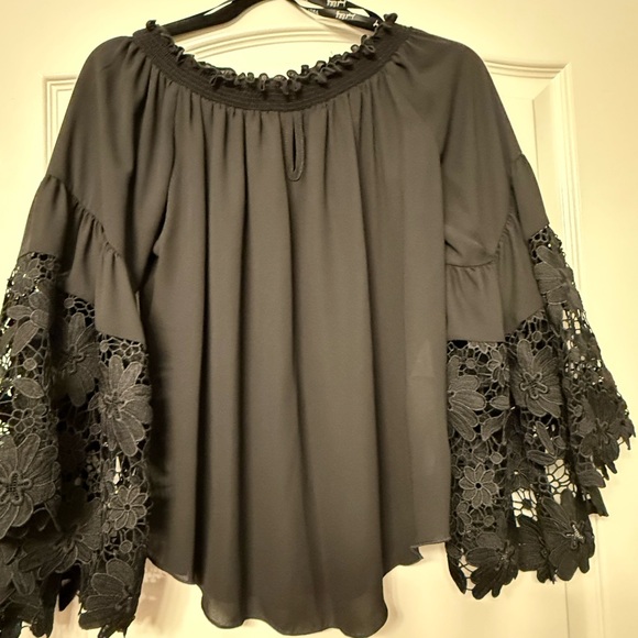 Joseph Ribkoff Tops - Joseph Ribkoff Black Lace Bell Sleeve Blouse Size 6